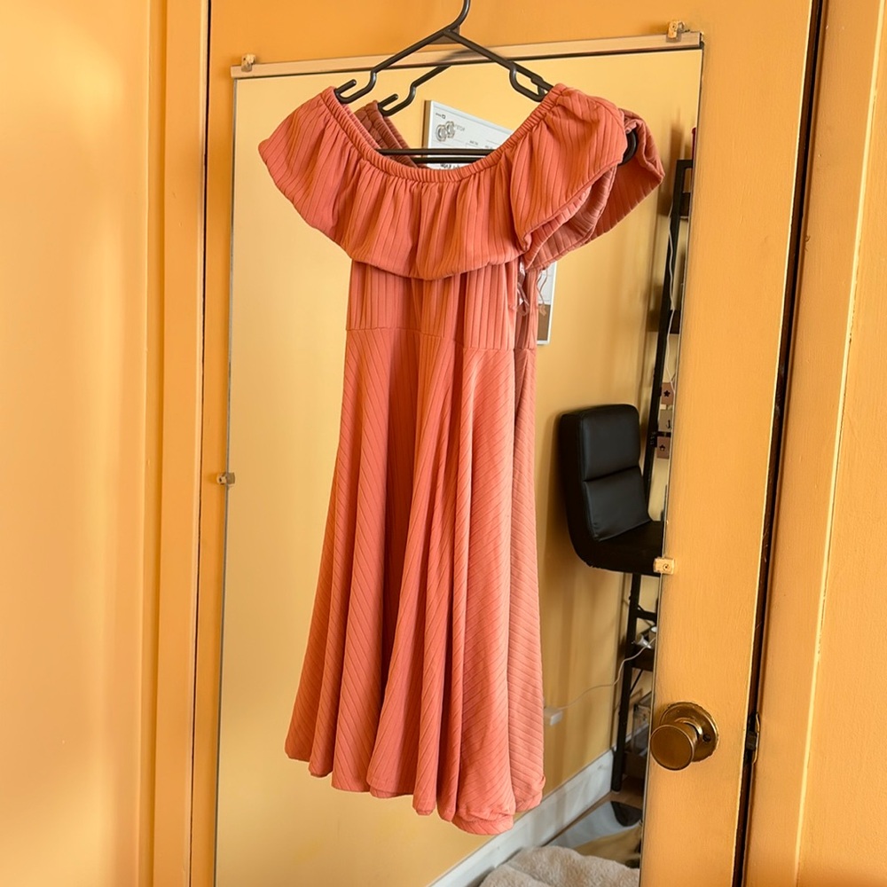 Coral dress! Stein on the back of the dress.